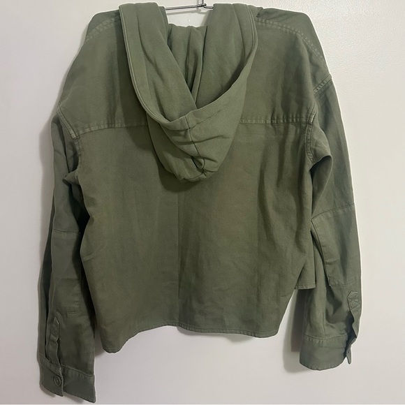 NWT American Eagle Hooded Utility Jacket Medium - Picture 2 of 4